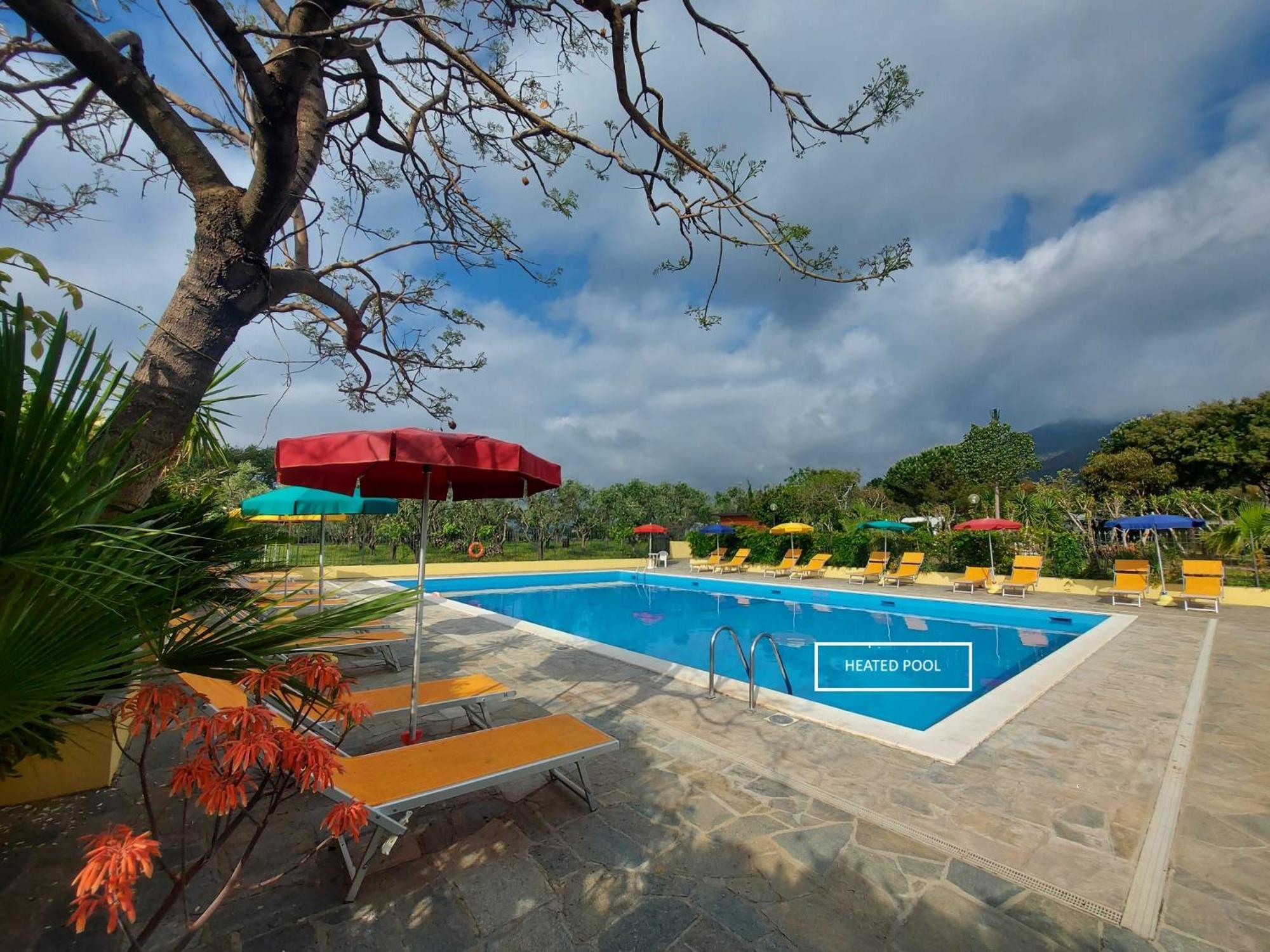 Camping Bella Vista Ceriale Exterior foto